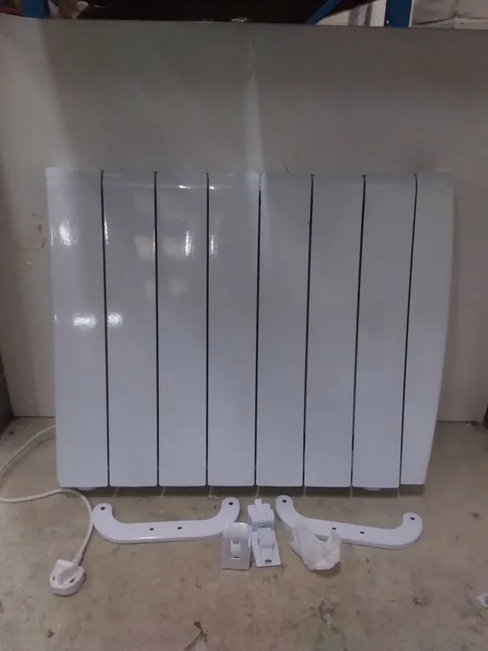 BOXED WARM HOME CERAMIC RADIATOR 2000W