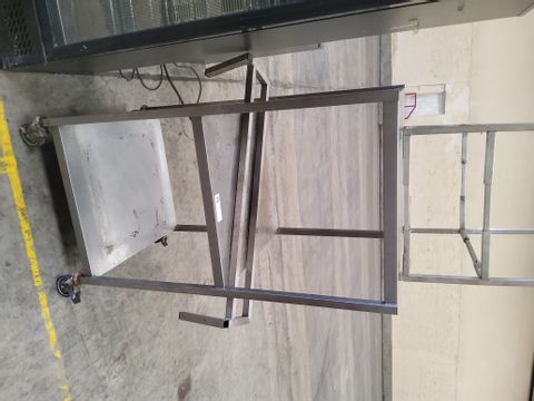 THREE TIER SQUAREMETAL CATERING TROLLEY & ANGLED METAL WALL RACK