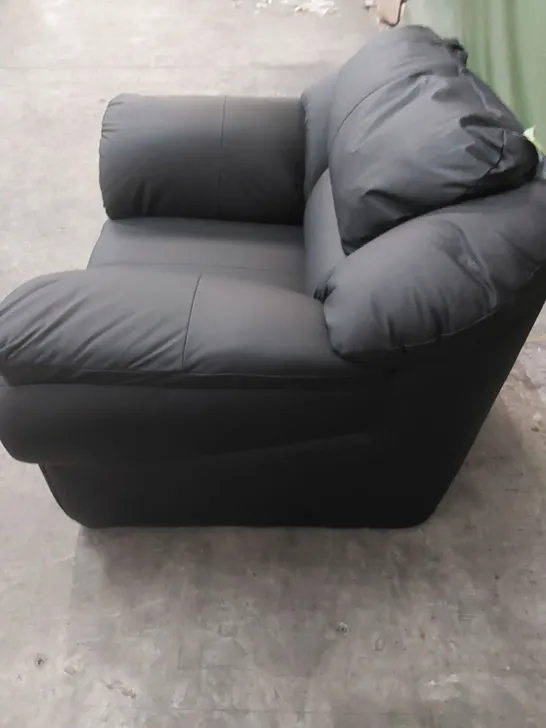 DESIGNER BLACK LEATHER ARMCHAIR 