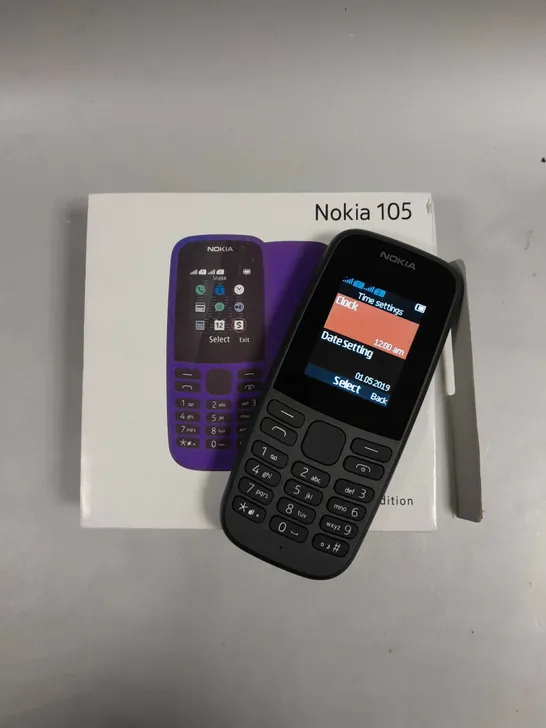 BOXED NOKIA 105 MOBILE PHONE 