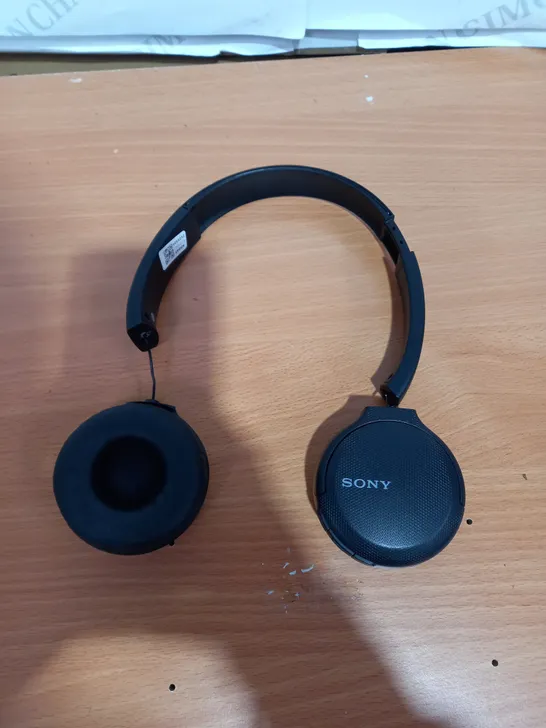 SONY WIRELESS STEREO HEADSET 