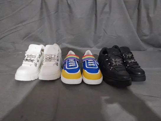 APPROXIMATELY 9 ASSORTED PAIRS OF KOI KIDZ SHOES IN VARIOUS STYLES AND SIZES 