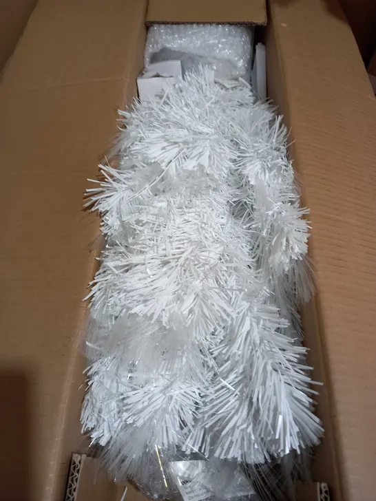 FESTIVE 5FT WHITE FIBRE OPTIC CHRISTMAS TREE WITH STAR TOPPER RRP £112.99