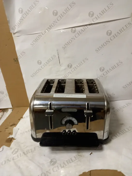 MORPHY RICHRDS 4 SLICE TOASTER