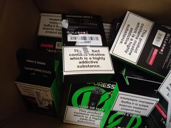 APPROXIMATELY 20 ASSORTED BOXED VAPORESSO VAPING PRODUCTS TO INCLUDE XROS 3, XROS 3 NANO, LUXE XR MAX ETC. 