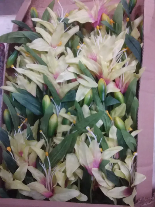 BOX OF 48 BRAND NEW SIGNATURE 65CM LILY SPRAY W/2 FLOWERS, 1 BUD & 6 LEAVES - LIGHT GREEN SILK FLOWERS 