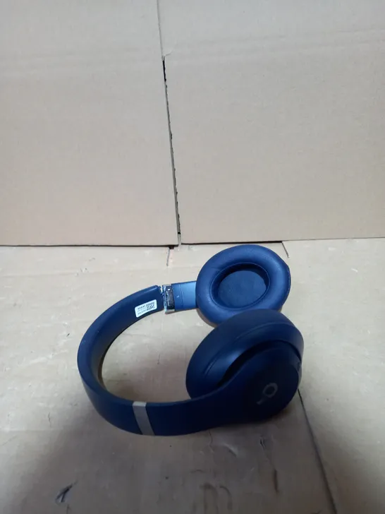 BEATS STUDIO 3 WIRELESS HEADPHONES