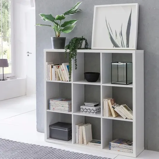 BOXED SCHAAF BOOKCASE - WHITE (1 BOX)