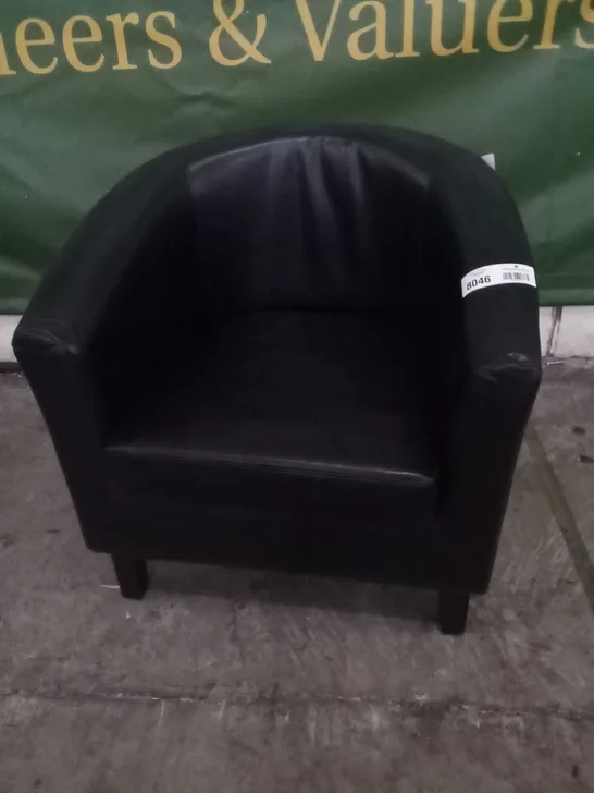 DESIGNER TED BLACK PU LEATHER TUB CHAIR