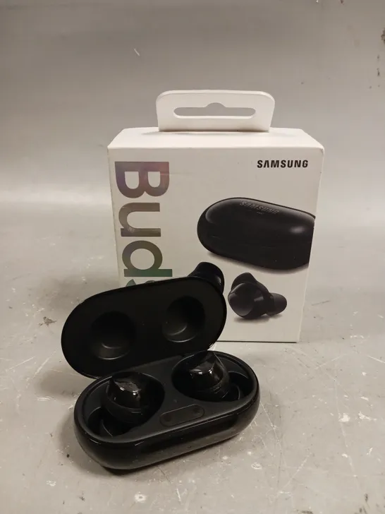 BOXED SAMSUNG GALAXY BUDS+ WIRELESS EARPHONES 