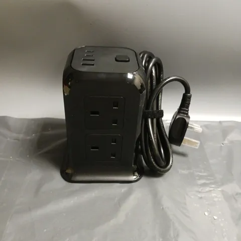 BOXED EXTENSION CORD SOCKET WITH MULTIPLE SOCKETS AND USB PORTS BLACK