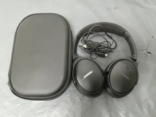 BOSE WIRELESS HEADPHONES IN CASE