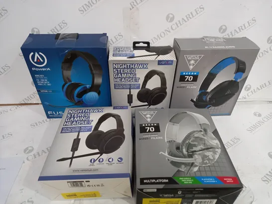 FIVE ASSORTED PAIRS OF BOXED GAMING HEADSETS, TWO INCLUDE TURTLE BEACH RECON 70 AND VENOM NIGHTHAWK 