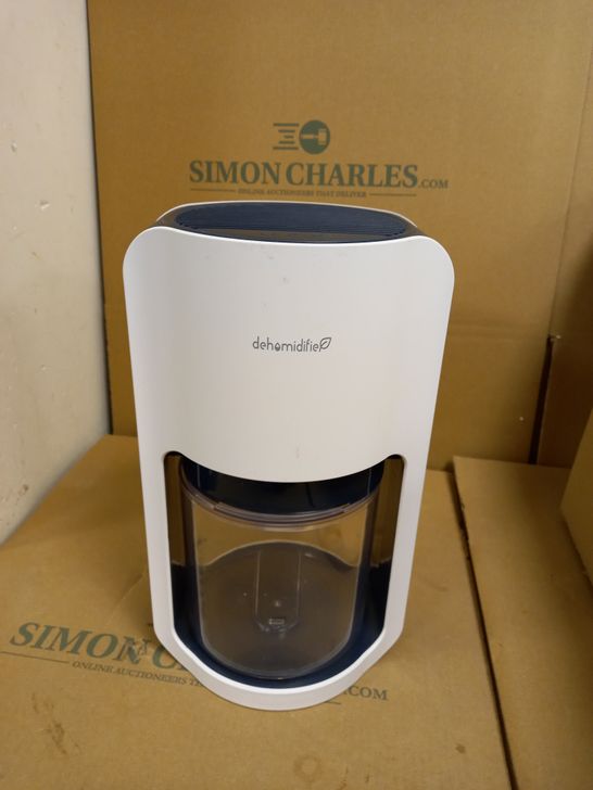 CEFNOON DEHUMIDIFIER