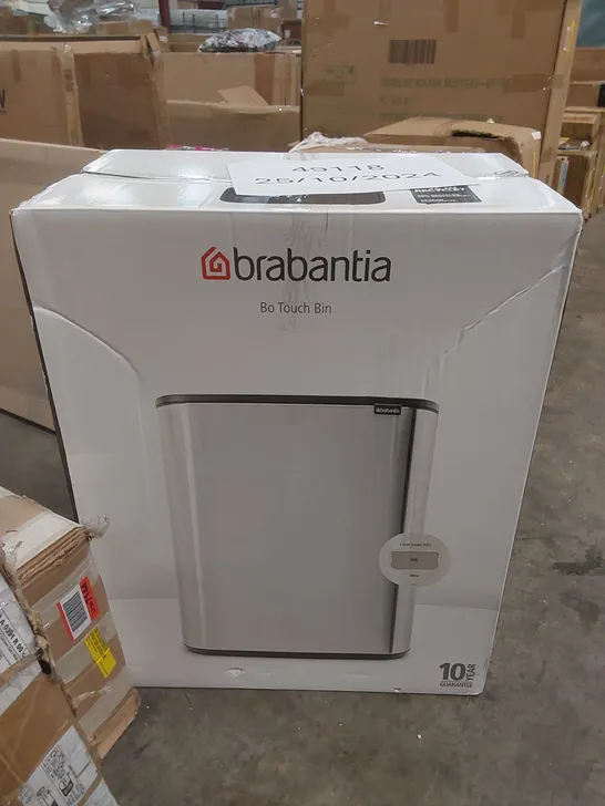 BOXED BRABANTIA BO 60 LITRE TOUCH BIN (1 BOX)