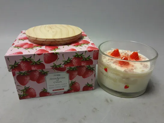 BOXED KIMBIE HOME STRAWBERRIES & CREAM SCENTED CANDLE