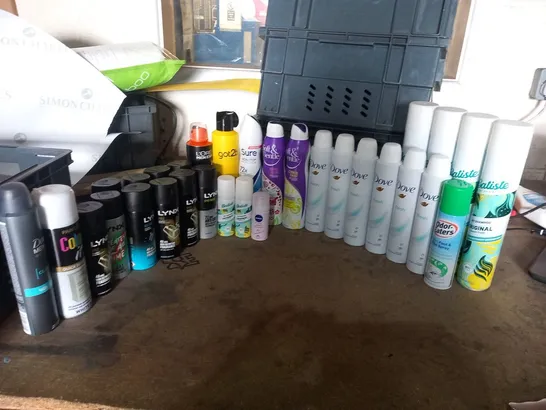 APPROXIMATELY 31 ASSORTED AEROSOL SPRAYS TO INCLUDE; BATISTE, DOVE, GOT2B, LOREAL AND LYNX