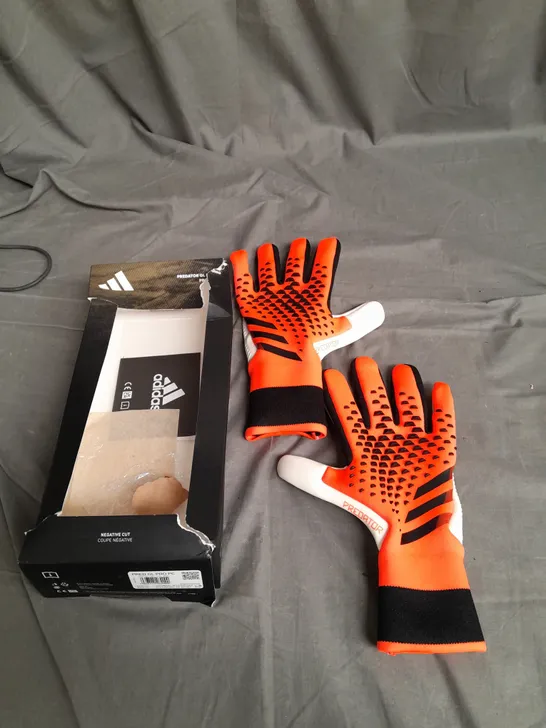 ADIDAS PREDATOR GL PRO NEGATIVE CUT GLOVES