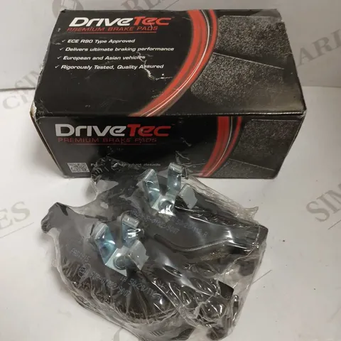 SEALED PAIR OF DRIVETEC PREMIUM BRAKE PADS - REAR FOR BMW 1/3 SERIES