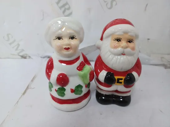 MR CHRISTMAS NOSTALGIC SANTA SALT & PEPPER SHAKER WITH GIFTBOX