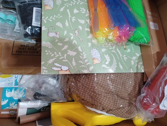 BOX OF APPROXIMATELY 20 ASSORTED HOUSEHOLD ITEMS TO INCLUDE DIY MAGNETIC WINDOW SCREEN, ELECTRIC NECK FAN, ETC