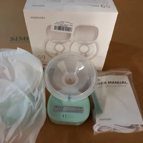 BOXED MOMCOZY S9 PAIR OF WEARABLE BREAST PUMPS