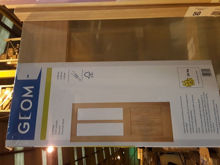 VENEER GLAZED INTERNAL DOOR 1981 × 762 3095463Simon Charles Auctioneers