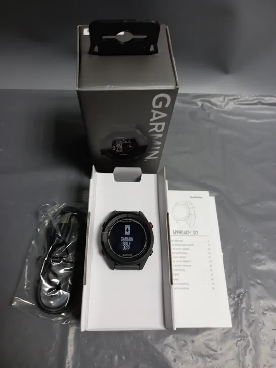 BOXED GARMIN APPROACH S12 GPS GOLF WATCH