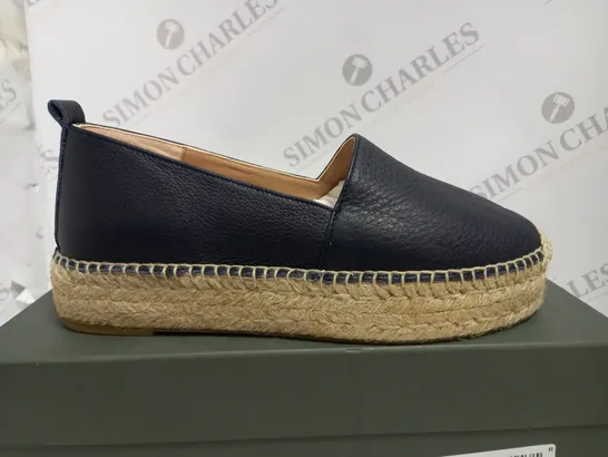 BOXED HOBBS ALICIA ESPADRILLE IN NAVY - SIZE 3