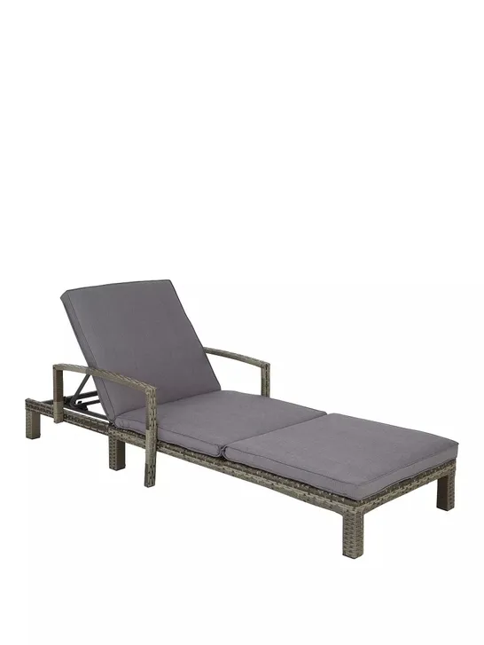 BOXED HAMILTON SUNLOUNGER [COLLECTION ONLY] RRP £199.99