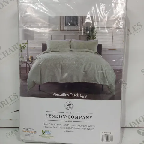 THE LYNDON COMPANY KING SIZE DUVET SET IN VERSAILLES DUCK EGG