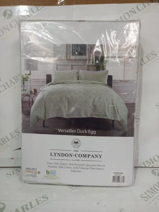 THE LYNDON COMPANY KING SIZE DUVET SET IN VERSAILLES DUCK EGG