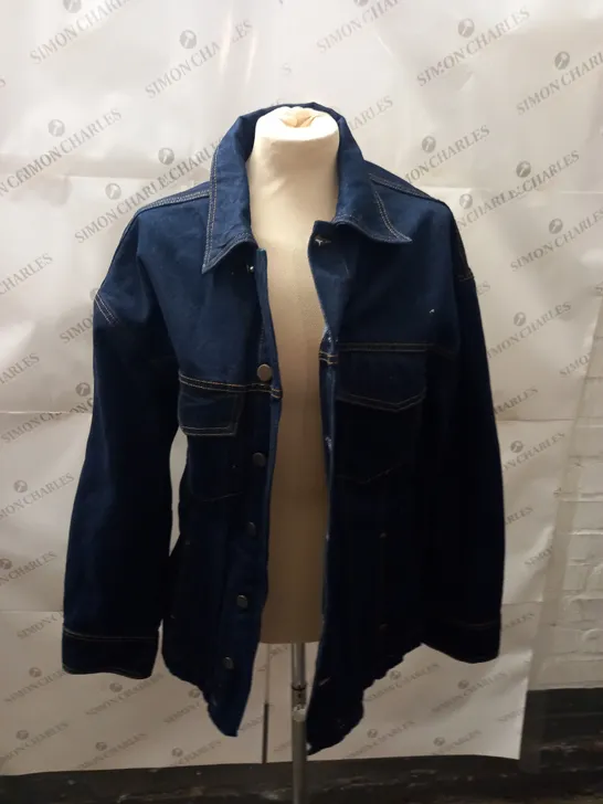 WOMENS OCCASSIONAL DENIM JACKET SIZE M