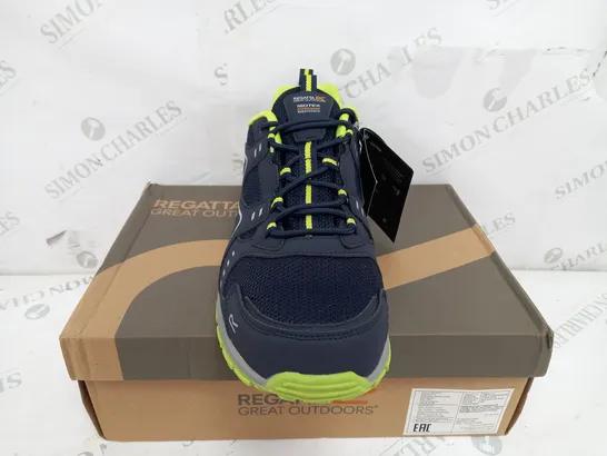 BOXED PAIR OF REGATTA ISOTEX WATERPROOF BREATHABLE TRAINERS - UK 11