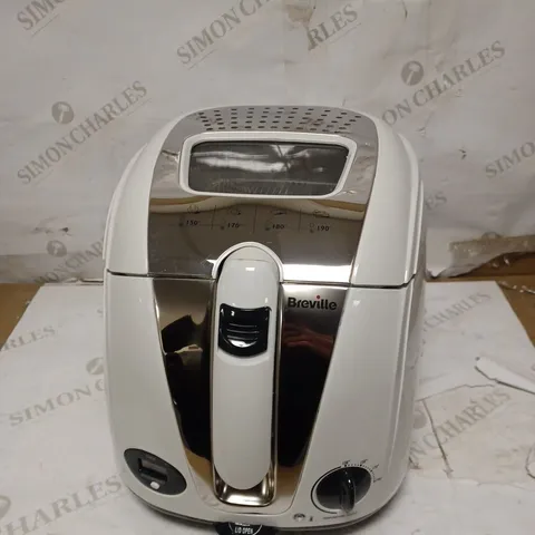 BREVILLE EASY CLEAN DIGITAL FRYER 