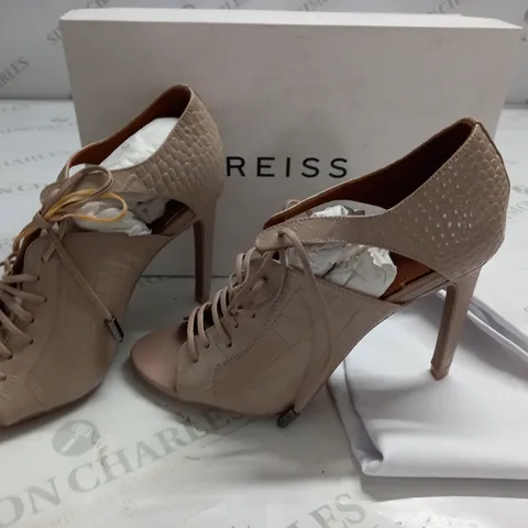 BOXED PAIR OF REISS MILA PEEPTO SHOES IN TRUFFLE CROC - 5