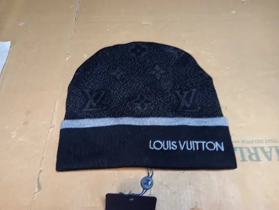 LOUIS VUITTON BEANIE HAT 