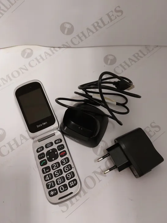 BOXED BEAFON SL570 WHITE/SILVER FLIP MOBILE PHONE 