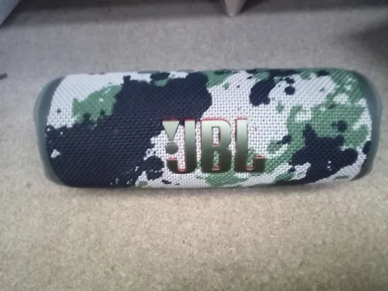 BOXED JBL FLIP 6 SPEAKER