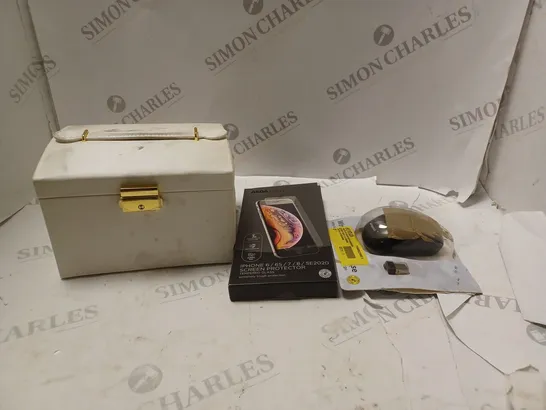 APPROXIMATELY 20 ASSORTED ITEMS TO INCLUDE JEWELLERY BOX. SCREEN PROTECTOR AND COMPUTER MOUSE