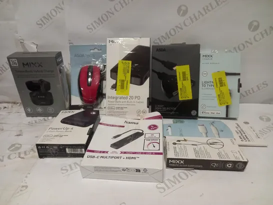 BOX TO CONTAIN APPROX. 20 X ASSORTED ELECTRONIC & TECH PRODUCTS, INCLUDES EARPHONES, CHARGING CABLES, POWER BANK ETC 