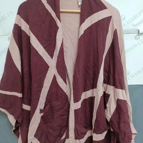 WYNNELAYERS SOFT INTARSIA PONCHO SIZE L