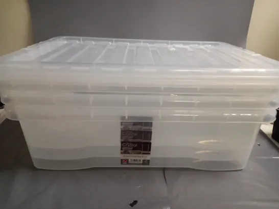 3 WHAM CRYSTAL 32 LITRE CLEAR STORAGE BOXES AND LIDS