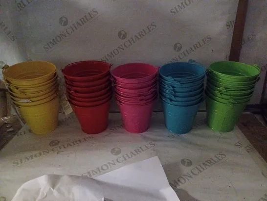 LOT OF 35 BRIGHT COLOURED MINI METAL BUCKETS