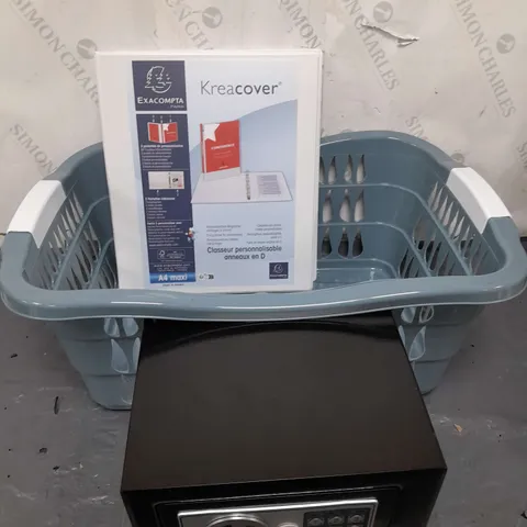 APPROXIMATELY 15 ASSORTED ITEMS TO INCLUDE LAUNDRY BASKET, SAFE, KREACOVERBINDER, ETC - COLLECTION ONLY