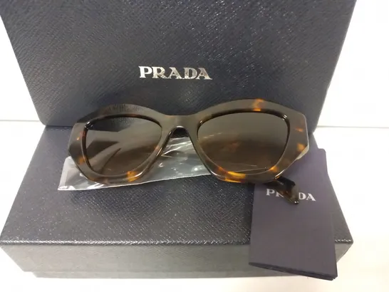 BOXED PRADA CAT EYE SUNGLASSES