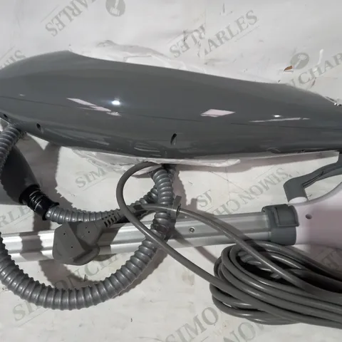 SHARK FLOOR AND HANDHELD STEAM CLEANER S6005