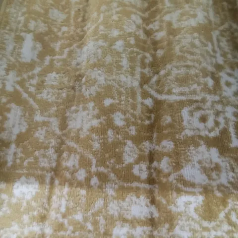 WELL WOVEN DAZZLE DISA GOLD 2'3"X3'11"