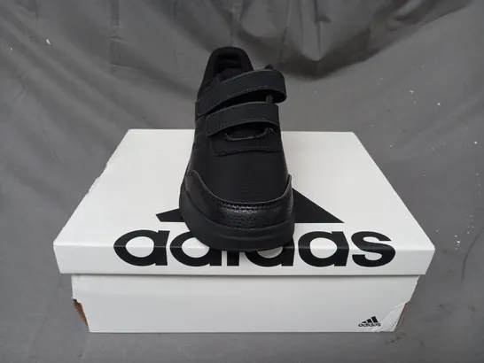 BOXED PAIR OF ADIDAS TENSAUR SPORT 2.0 SHOES IN BLACK SIZE 4.5