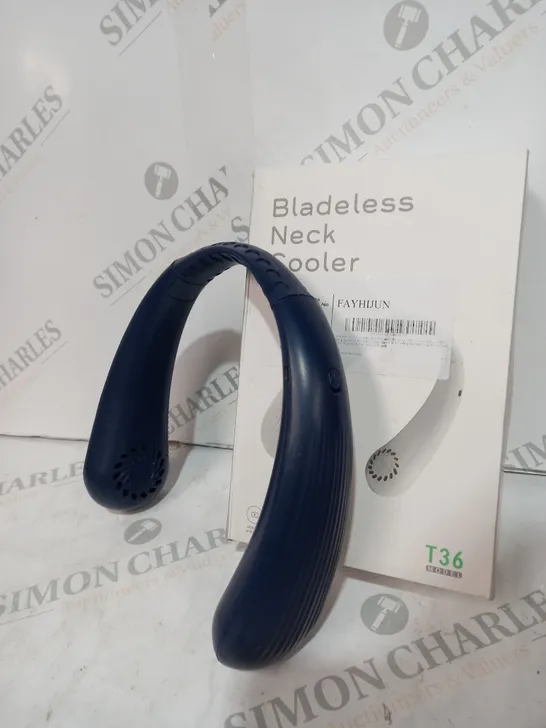 BOXED BLADELESS NECK COOLER IN BLUE